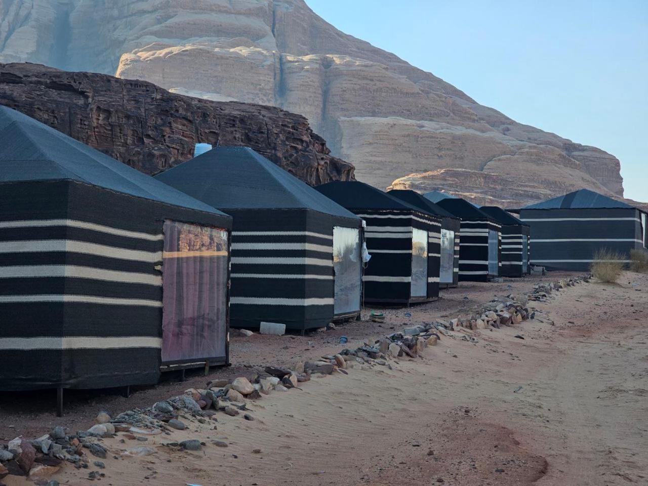Beduin Star Trail Camp Bed & Breakfast Ram Vadisi Dış mekan fotoğraf